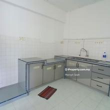 Tanjung Court 800 Sqft Basic Reno 1 Car Park Worth Deal Cheapest
