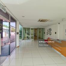 Prime Location Industrial Factory/Warehouse for Sale 