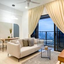 Trion @ KL 797sqft 2 R 2 B 2 Carparks Fully Furnished Unit For Sale
