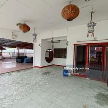 Freehold Corner 2 Storey Terrace in Kampung Lapan