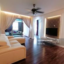 Renovated Unit with 2 carparks