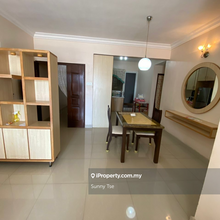 Gurney Park for rent 