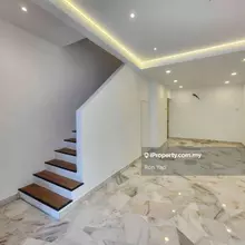 Taman Selayang Jaya , 2 Storey Landed New Renovation Unit For Sale