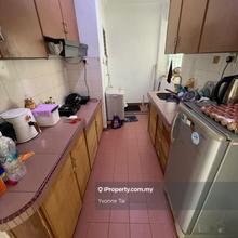 Well kept Apartment, close to MRT Damansara, KTM Sungai Buloh 
