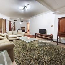 Cosy ground floor unit 
