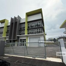 Brand New 3 Storey Semi d factory , taman putra perdana puchong 