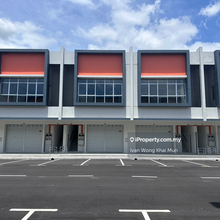 Bandar puncak alam 