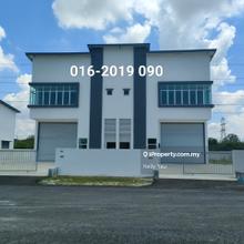1.5 Storey Semi-D Factory Rent at Pengkalan 3