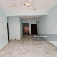 Vista Lavender, Block C, walking distance from main door, Bdr Kinrara