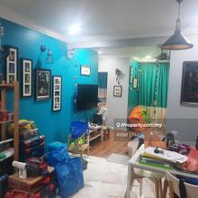 Renovated Greenview Apartment Unit For Sale
