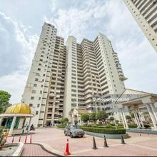 Puncak Athenaeum Ampang 