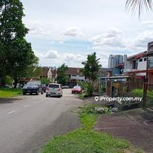 Facing Field, Easy parking, Good Ventilation. Land area 22x75sf.