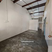 Single Storey at Taman Senangan for Rent Rm700