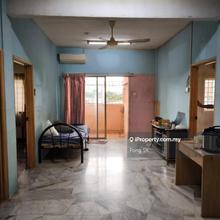 Sri Tanjung Apartment for Sale 450k Renovated Puchong Jaya