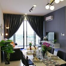 Furnished New Unit / Below market 30% / Walkble to shoplot / 15% ROI