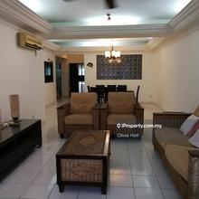 Furnished unit for rent at Maxwell Towers