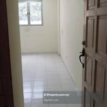 Pinang Emas Batu Ferringhi 3-rooms 550sf near uplands international sc