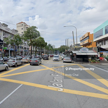 Crowded and mature commercial area