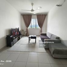 Price are negotiable (Corner unit / Freehold)