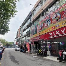 Endlot 4 storey freehold shoplot @taman sri muda shah alam 