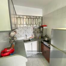 Bj Court Apartment for Rent in Bukit Jambul 