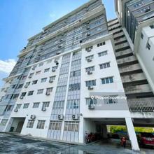 Full Loan Apartment with 3 Car Park, Grab It Before Late