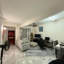 Low floor Goodyear Court 7 USJ 14 Subang Jaya for Sales 