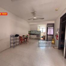 Cheapest Taman Mas Flat Located in Bayan Lepas First Come First Serve