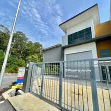 Alor Gajah Rembia Melaka 1.5 Storey End Lot Factory Renovated For Rent