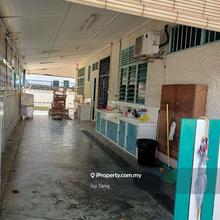 Commercial bungalow for rent