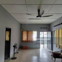 Single Storey house for Rent