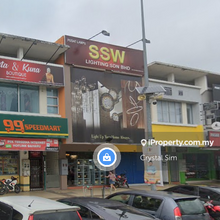 2 Adjoining Unit Seremban 2 Shoplot For Sale