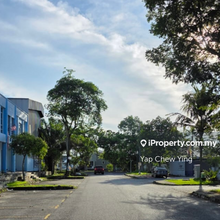 Hot Sale!! 1.5 Storey Light Factory, Kota Kemuning 25x130 sqft 