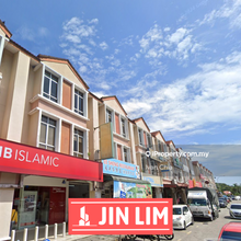 Good deal 1st floor shop-office for rent, call now for viewing.