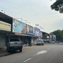 Single Storey Terrace Factory , Mak Mandin