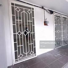 2 storey house 