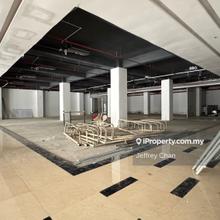 Shah Alam Seksyen 15 Facing Main road Shop for Rent 