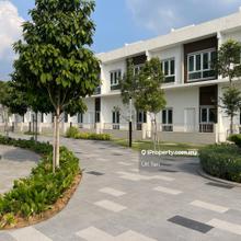 D'Brightton 3 Storey Villa On Podium For Rent!