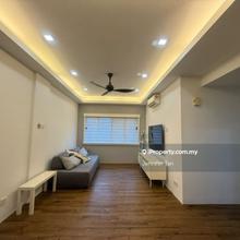 Lagoon Suites Condominium Kota Kemuning 