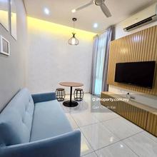 The Light Collection 2 @ Gelugor fully furnished seaview
