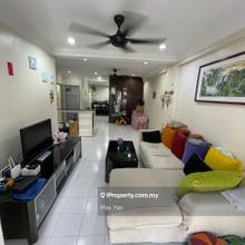 Below market price / full loan / 2 carpark side by side