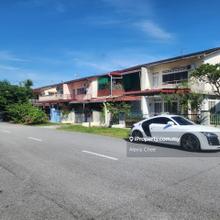 Freehold Double Storey Semi-Detached @ Ipoh Garden, Taman Wah Keong