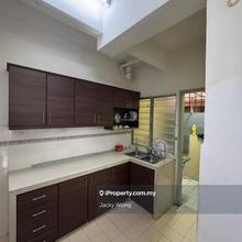 Pangsapuri Seri Meranti Puchong Hartamas Low Floor