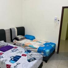 Room for Rent Jalan Camar Bandar Putra