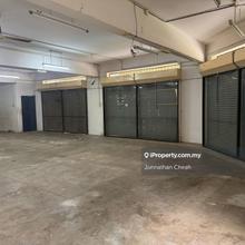 Ground Floor Shop for Rent  Taman Pengkalan Aor! Spacious n  Strategic
