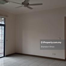 Freehold Non Bumi 4rooms 