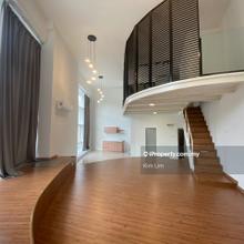 High floor duplex with good view, suitable for office, airbnb etc