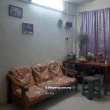 Tun Aminah Flat