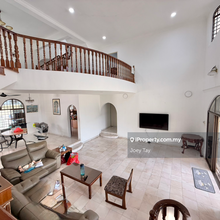 Spacious 3 storey Bungolow at jb town, 5mins to ciq 