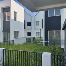 Fully Furnished @ Garden Home @ 2 Storey Semi-D Concept